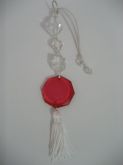 PINGENTE VERMELHO FRANJA BRANCA